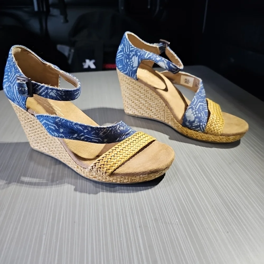 TOMS Blue Wicker Weave Ankle Strap Womens Wedge‎ Open Toe Sandals Shoes Size 6.5